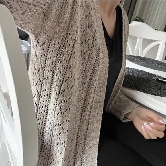 New Open Front Solid Crochet Hollow Cardigan Knit Long Sleeve Split Neutral NWT - Picture 12 of 16